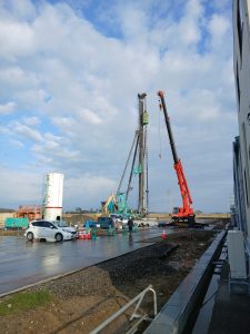新工場建設(くい打ち)